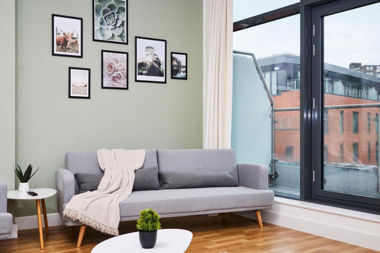 Large Duplex Penthouse - Parking Leilighet Leeds  Eksteriør bilde